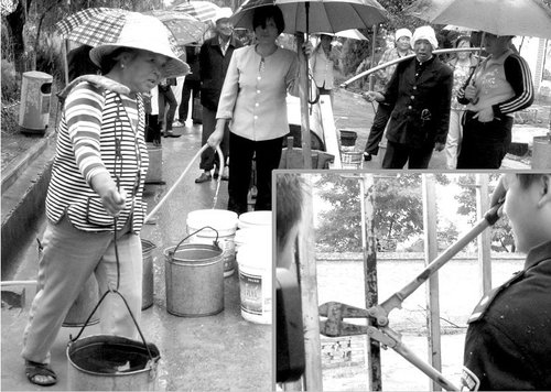 陕西一村书记长期封锁水塔 村民无奈吃雨水(图)