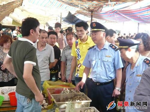 开展农贸市场水产品专项检查