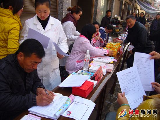 前岐镇：开展第十三个男性健康日宣传活动