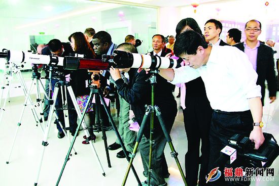 技创新：推动经济发展新引擎