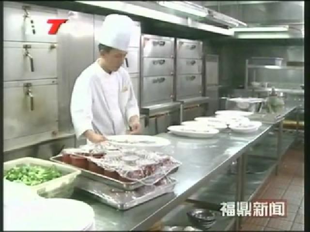 全国马拉松游泳冠军赛人员下榻酒店做好准备迎接赛事