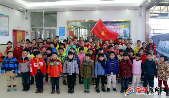 市共青团《周末剧场》正式上线 《辛亥革命》 《建国大业》受青少年热捧