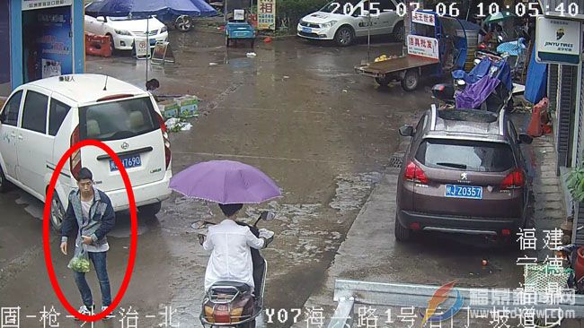 【雷霆行动】雨夜追击 14小时摧毁盗窃团伙.jpg