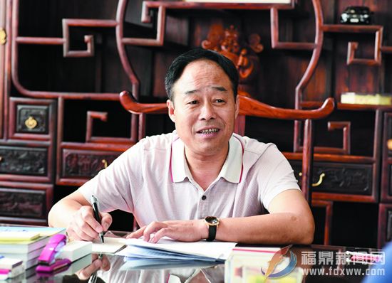 福鼎北京商会常务副会长梅传彬.jpg