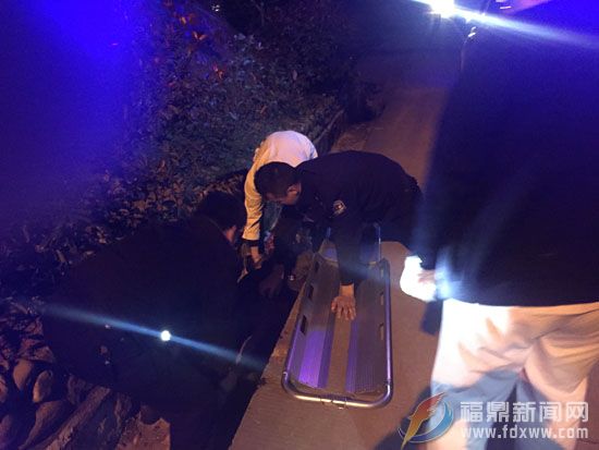 民警救助暖人心 人民公安为人民