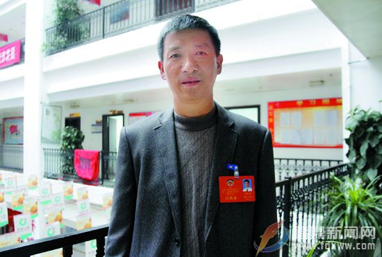 邓昌朝.JPG