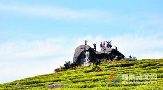 冬日时光，漫步天湖山