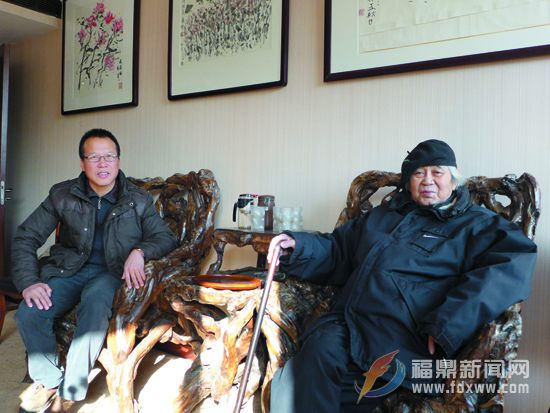 作者和谢云先生（陈革新摄）.jpg