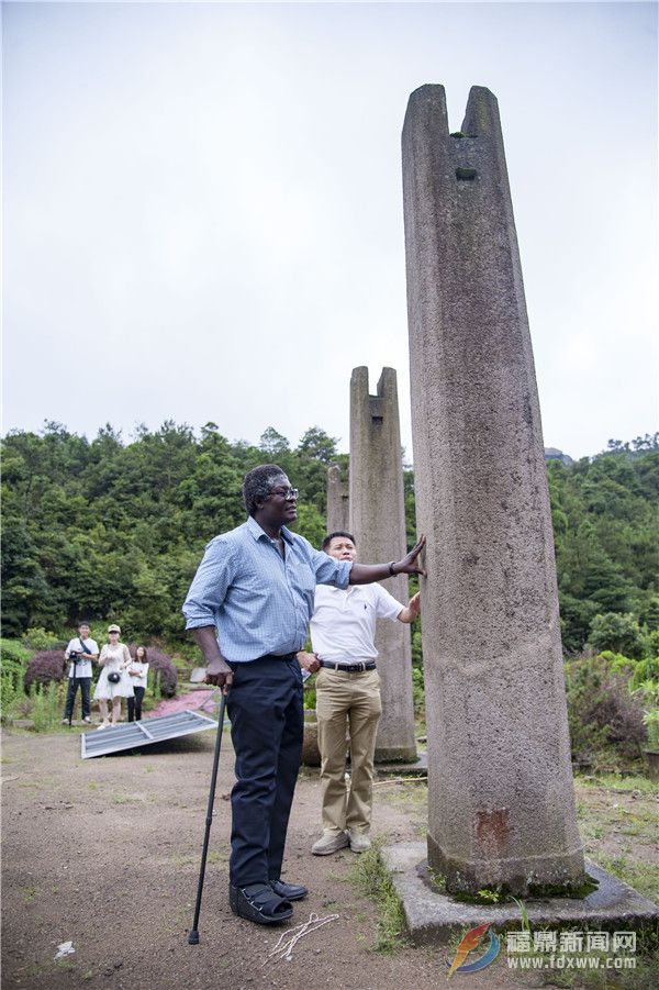 法国校长了解历史：太姥山上的国兴寺 (4).jpg