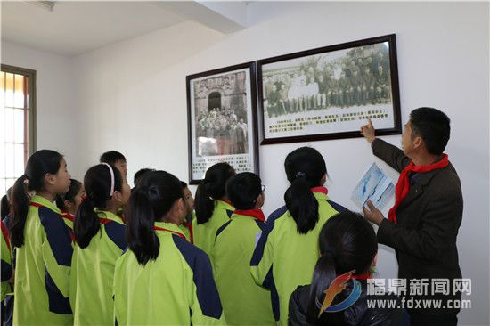 欢乐斗地主陶笛简谱:龙安中心小学开展清明祭英烈活动