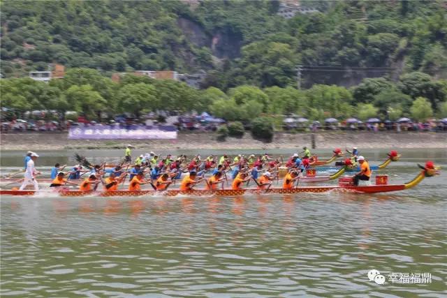 挥桨斩“浪”！从桐江水到陆地，看福鼎人共享的端午大戏！