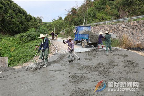 点头镇：“三步走”圆村民修路梦 解决出行难题