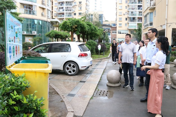 我市召开全市城市基层党建工作现场交流会