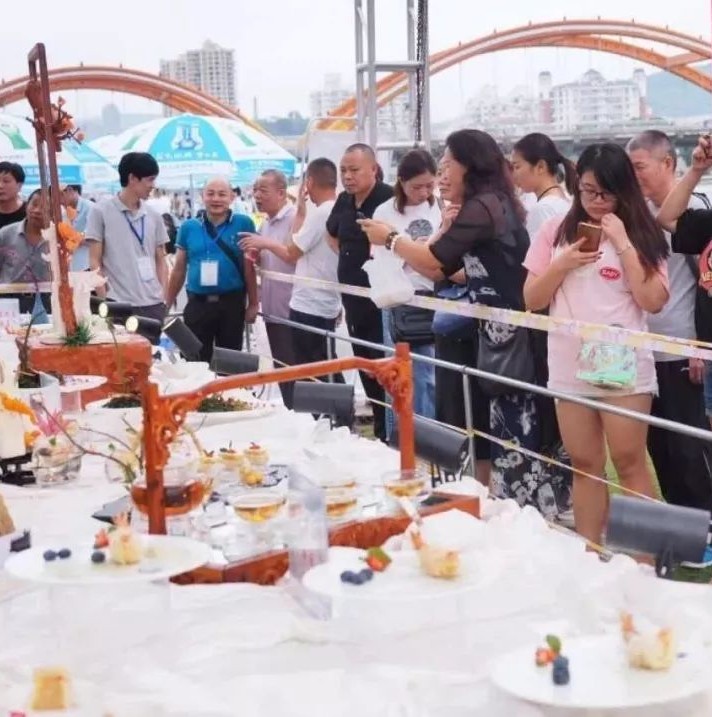 直播预告丨福鼎地表超强美食展和厨艺争霸赛，就在明天！