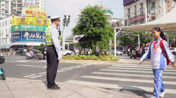 与文明相伴，为幸福护航