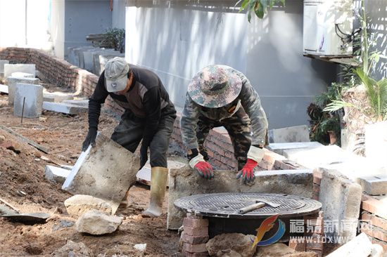 石湖老旧小区改造 让“老”居民享受“新”生活