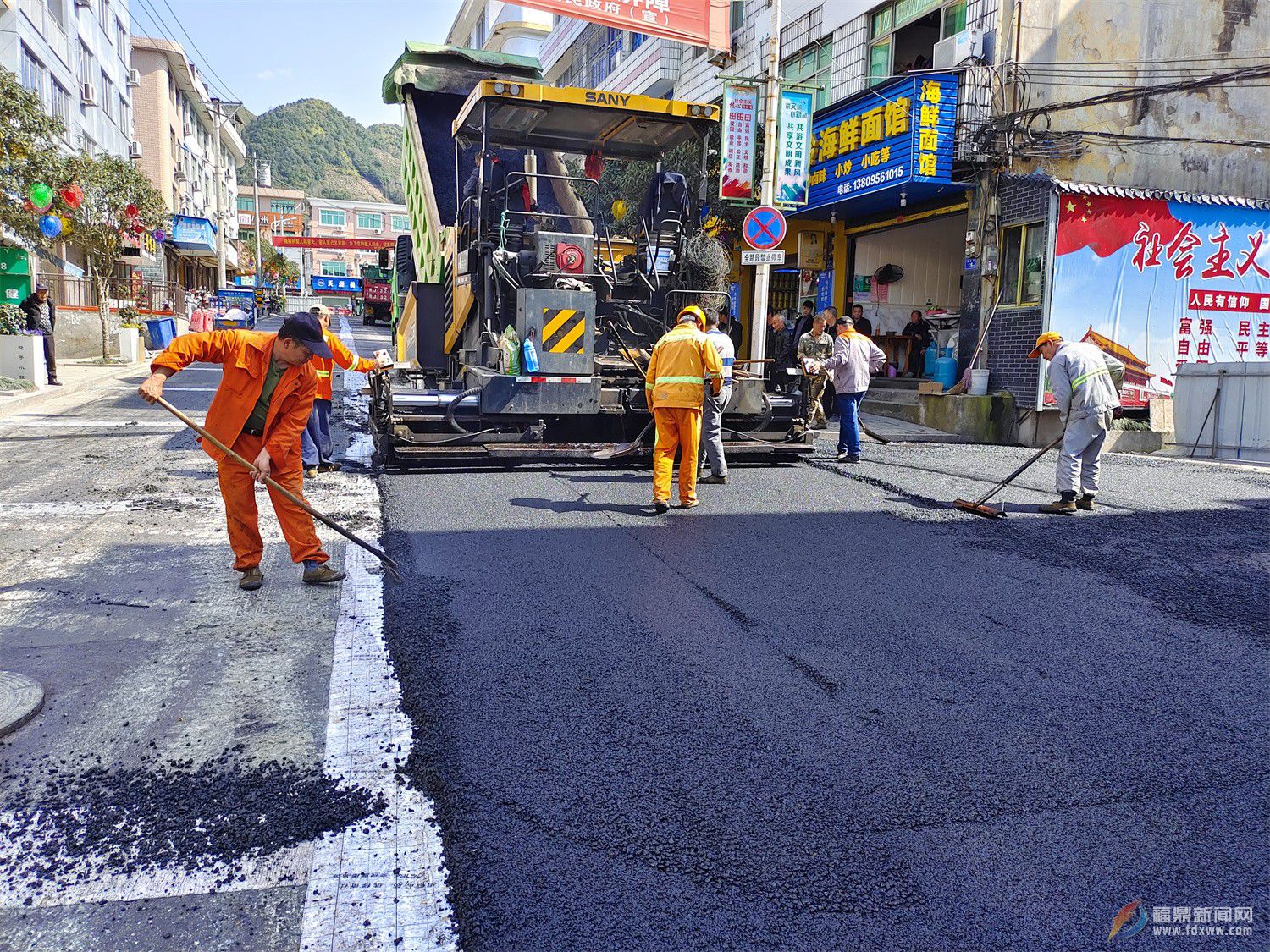 贯岭: 道路改造换新颜 实事惠民暖人心