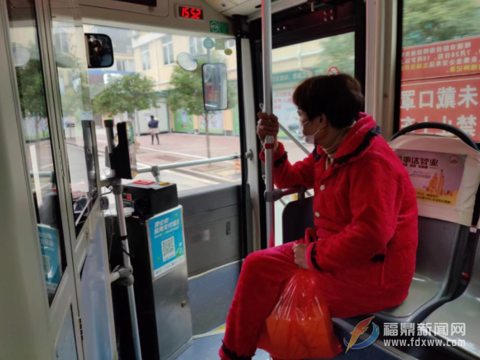 公交公司：密织公交“防疫网” 优化乘客乘坐体验