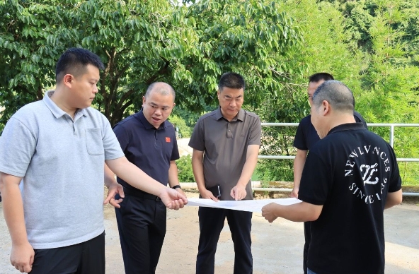 林青深入硖门检查防汛备汛工作