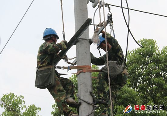 电力抢修2.jpg