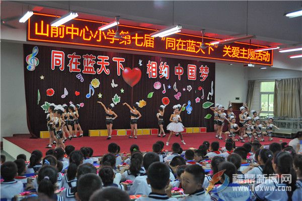 文艺演出 (2).jpg