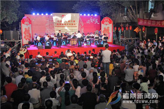 晚会现场 (1).jpg