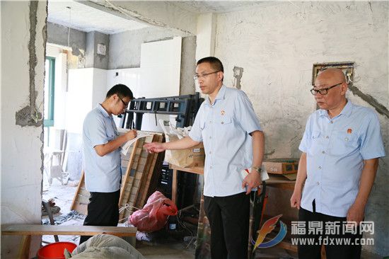 强制查封腾房 福鼎法院剑指“老赖”.jpg