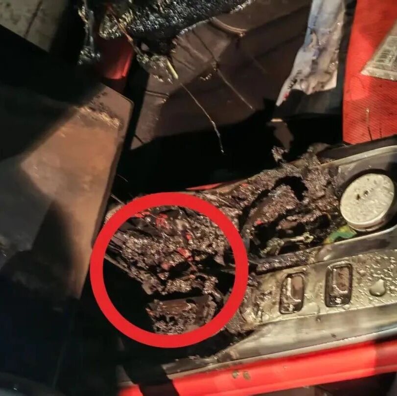 一张卡，烧了一辆车！警惕车内这个位置
